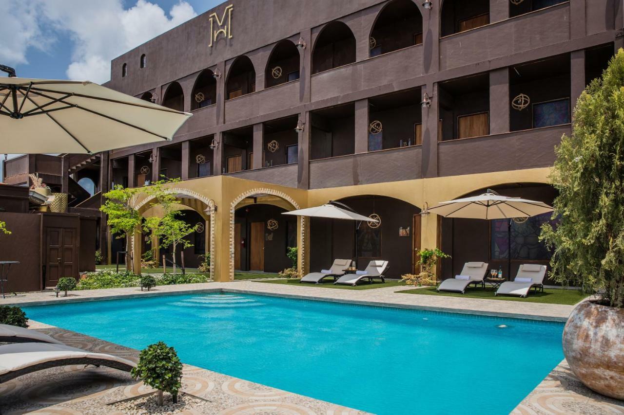 Monastery Suites Oranjestad Ngoại thất bức ảnh