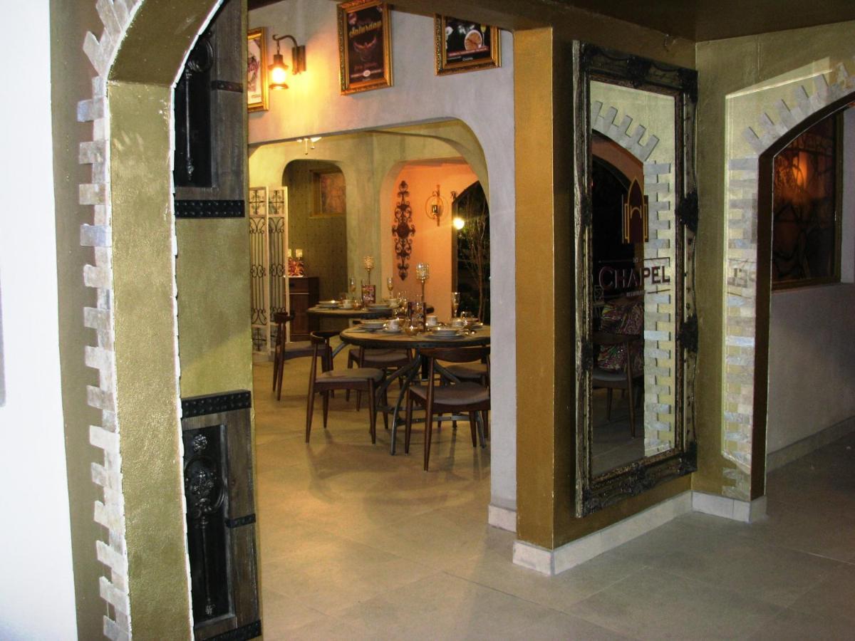 Monastery Suites Oranjestad Ngoại thất bức ảnh