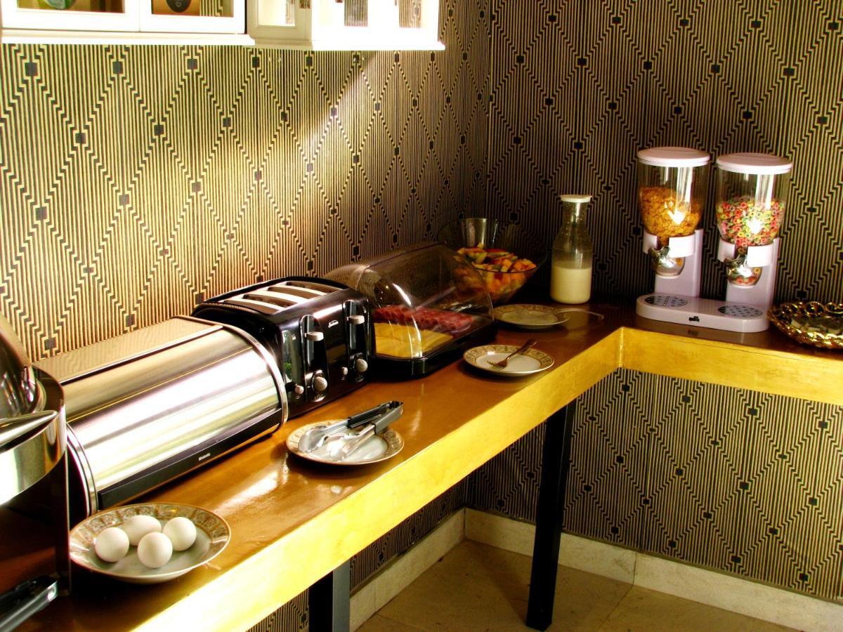 Monastery Suites Oranjestad Ngoại thất bức ảnh